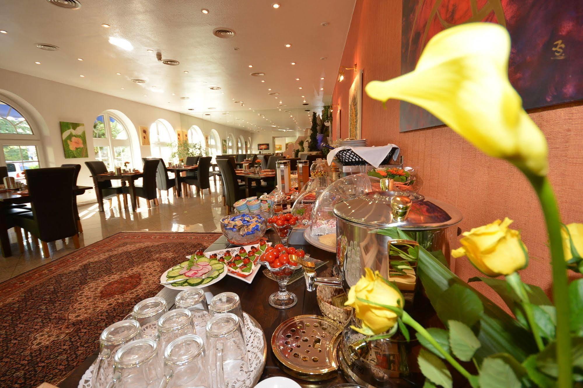 Alpha Hotel Garni Дітценбах Екстер'єр фото